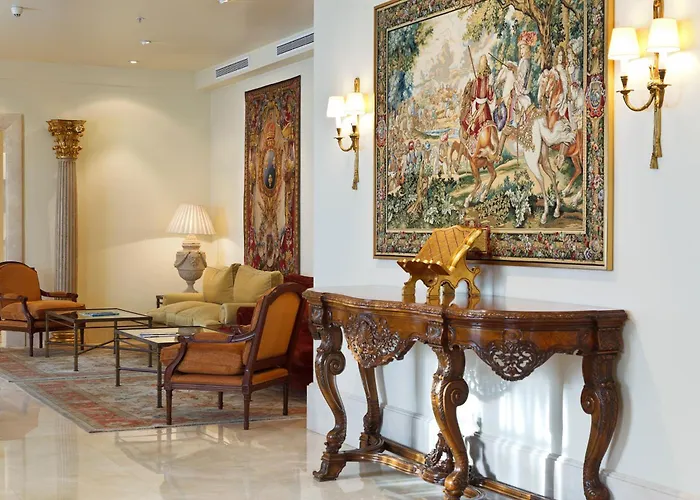 Mejores Hoteles Cerca del Teatro Lope de Vega, Madrid